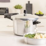 kit-de-cocina-exclusivo-presto-mas-juego-de-sartenes-3-piezas