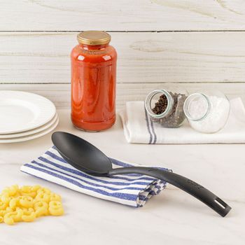 Cuchara para Cocinar Ekco Classic Hecha de Nylon