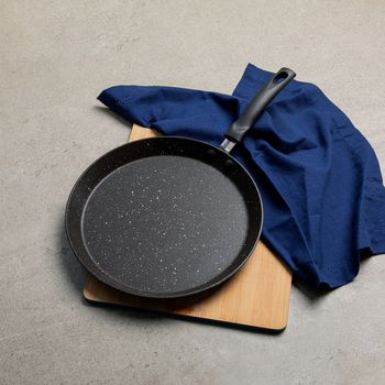 Sartén Antiadherente Ekco Advance de Aluminio 28 cm - Negro