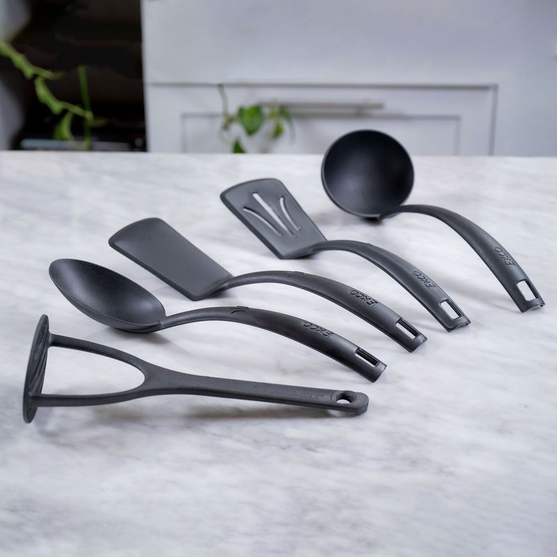kit-baterIa-de-cocina-32-piezas-mas-olla-express-y-accesorios