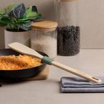60001496-cuchara-para-servir-lisa-ekcologica-de-bambu-con-reposador-7.jpg